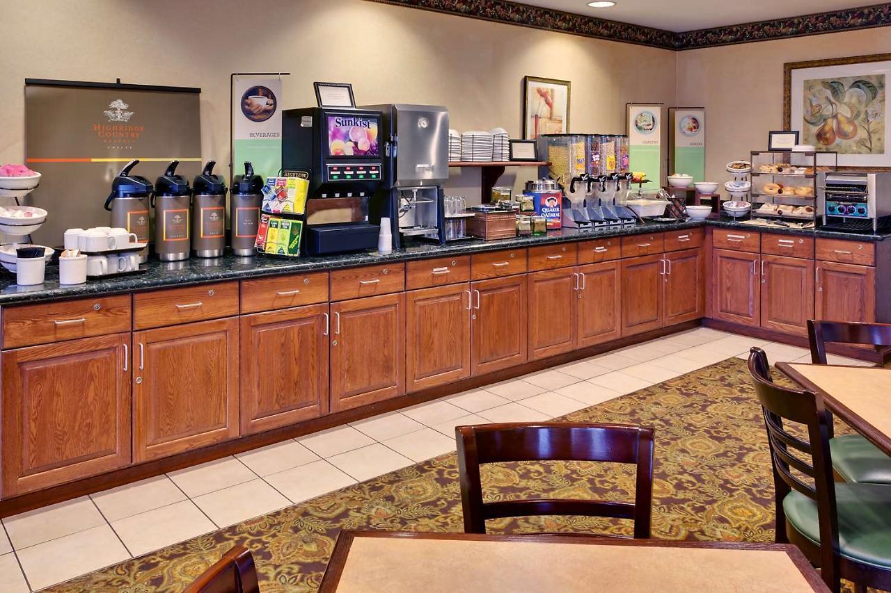 Country & By Radisson, George Queensbury , Ny 3*