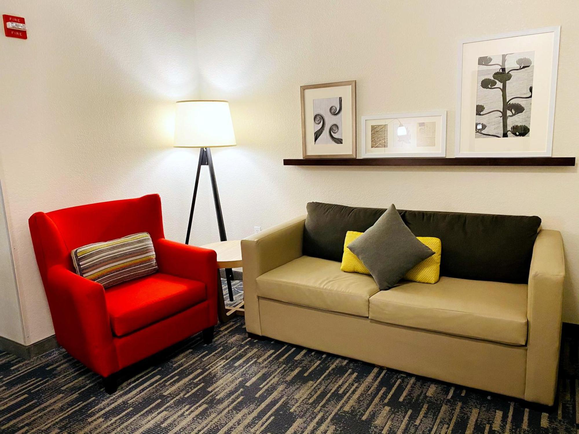 Hotel Country & By Radisson, George Queensbury , Ny 3*